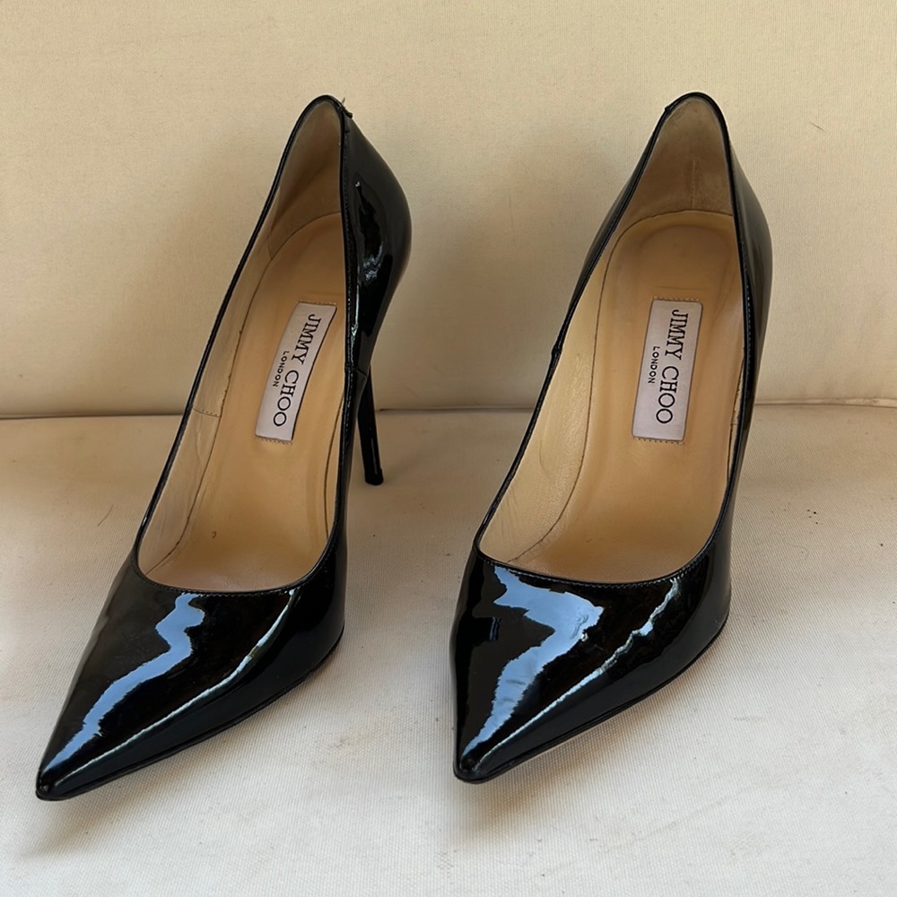Jimmy Choo pumps